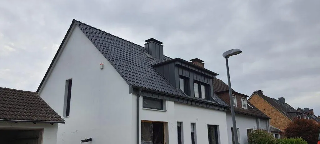 Buczek & Degen Bedachungen GmbH -  Gebäudedachs