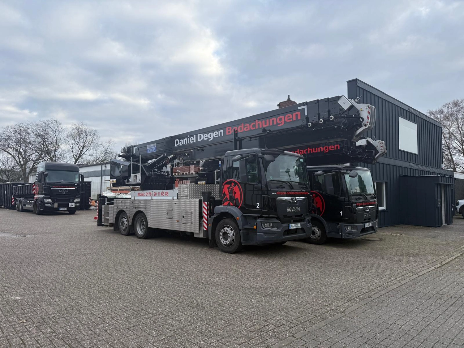 Buczek & Degen Bedachungen Gmb - Autokran von Daniel Degen Bedachungen GmbH